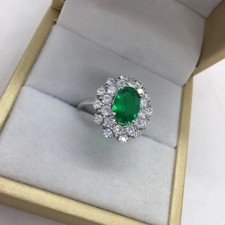 Anello anniversario smeraldo