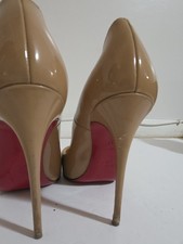 Christian Louboutin So Kate