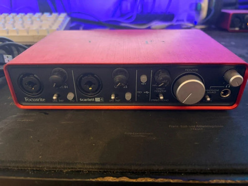 Focusrite scarlett 2i4 - 2i4, gen