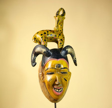 Maschera tribale africana