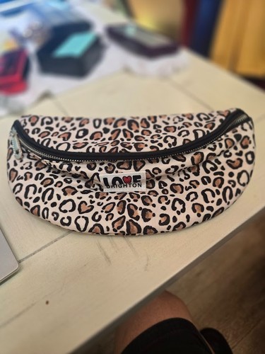 Borsa cintura gatto selvatico