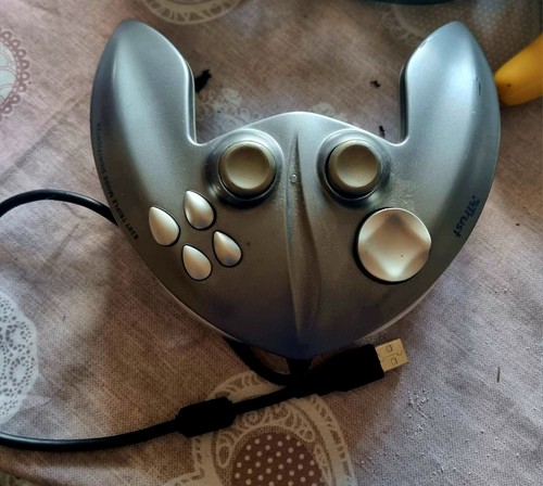 Joystick trust game - joystick, game-pad