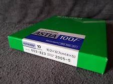 1 (Una) Fujichrome Astia 100F