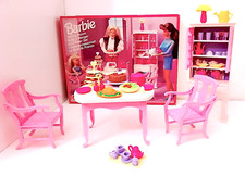 Barbie dinning room - dinning,