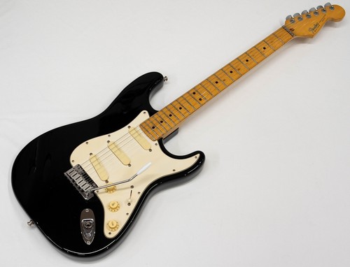 Chitarra elettrica usata
