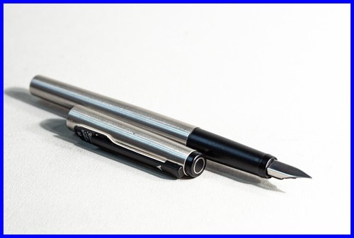 1983 design geha 716 penna - 1983,