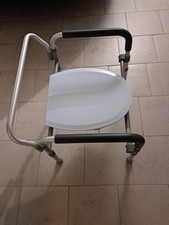 SEDIA COMODA - 4 FUNZIONI IN 1 - HD  - ADATTO PER ANZIANI E PERSONE DISABILI