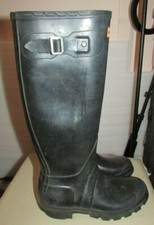 Donna Hunter Gomma Nera