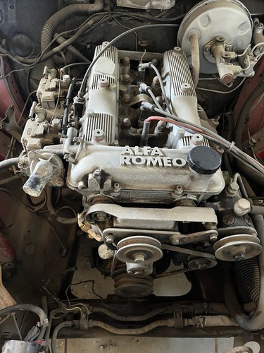 Motore alfa 6 carburatori - 75,