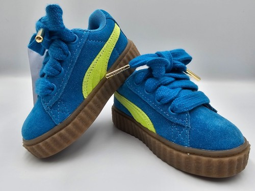 Scarpe ginnastica nuove con - da,