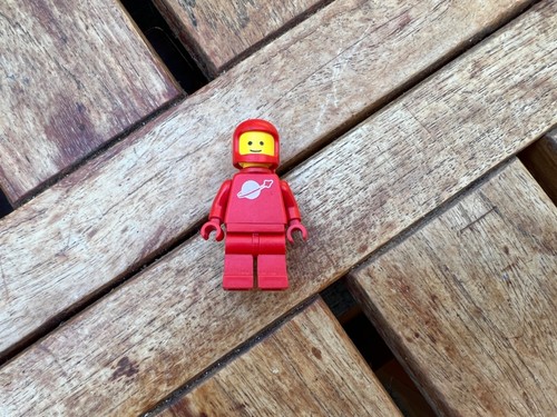 Personnage lego space red - personnage,