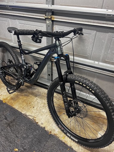 Giant trance 29 - x,
