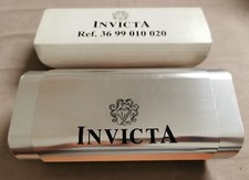 Invicta vintage watch box metal & wood for any models in very good condition T2
