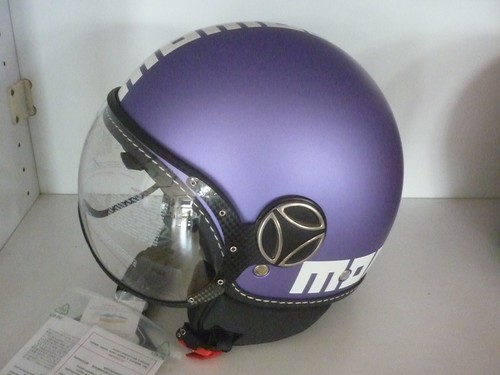 Casco moto jet momo - casco, design