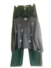 Completo jeans ragazza Bershka colore verde +maglietta 50%lana 20%mohsir 30 %...