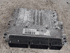 237100348R Centralina iniezione  RENAULT SCENIC 3a Serie 1.5 dCi Mnv 5p/d/1461cc