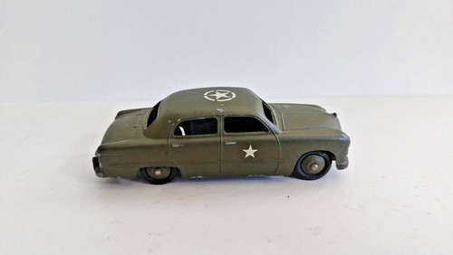 Dinky 675 ford berlina - berlina, army