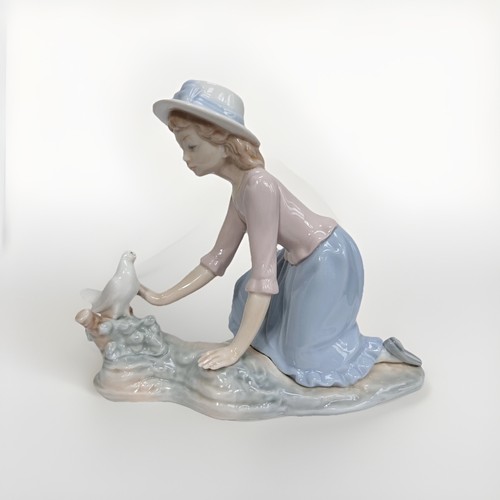 Statuina nao lladro ragazza - nao,