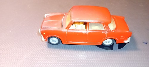 Fiat 1100 politoys - d,