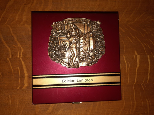 Humidor per sigari - , laccato