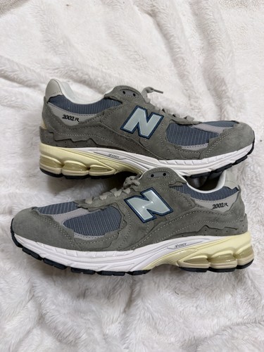 New balance 2002r - new,