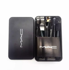 Set pennelli trucco MAC 12