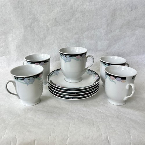 Set cinque tazzine e - set,