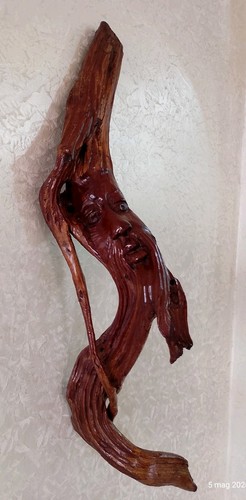 Scultura volto uomo - barbuto, su
