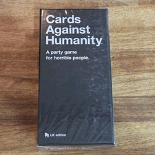 CARDS AGAINST HUMANITY UK BOX