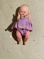 GAMES-DOLLS-COLLECTIBLE