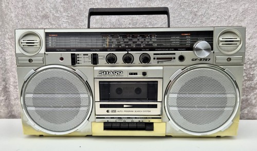 Sharp 5757 ghettoblaster - sharp,