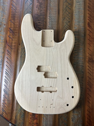 Corpo chitarra basso - alder, p/j