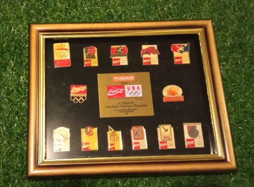 Quadro con spille coca cola - con, coca-cola