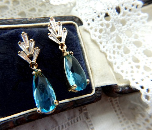 Orecchini goccia strass - 💗,