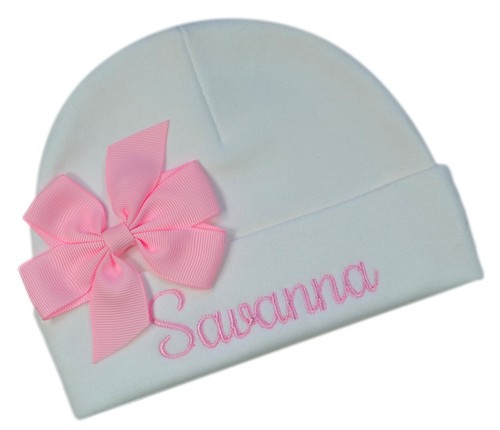 Cappello neonato ricamato