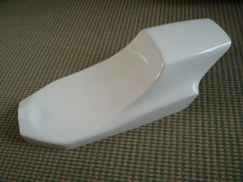 T140 sedile corto piatto - corto,