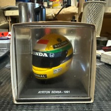 Casco miniatura Spark 1/2