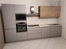 cucina completa di elettrodomestici nuova