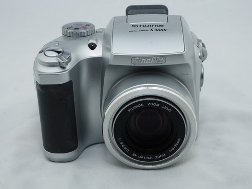 Fujifilm finepix s3000 - fujifilm,