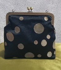 BORSA IN RASO CHIUSURA CLIC CLAC CM 22X21