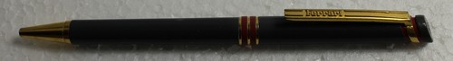 Pezzo metallo penna a - metallo,