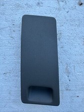 MITSUBISHI PAJERO COPERCHIO SCATOLA DEI FUSIBILI MR402445