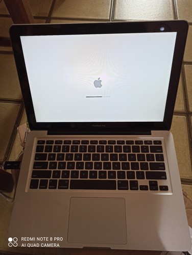 Apple macbook pro mc700ll a - apple,