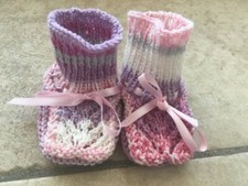 Scarpine in lana per neonata, fatte a mano, hand made!! nuove