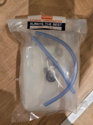 Serbatoio carburante kyosho - carburante,