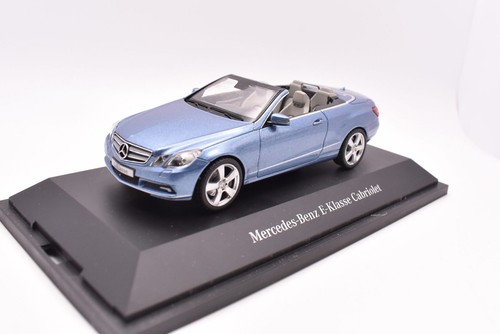 Modellino auto mercedes - benz, e
