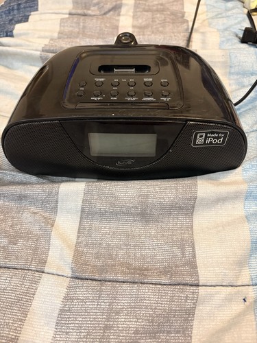 Ilive clock radio ipod - ilive, docking