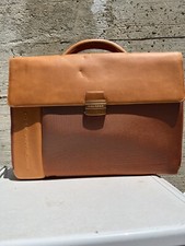Borsa in pelle Piquadro color arancione portabile sia a mano che a tracolla