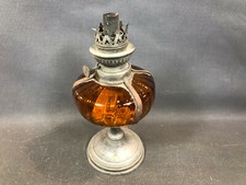Antica Lampada Petrolio Piede