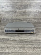 Lettore VHS stereo DVD/Hi-Fi